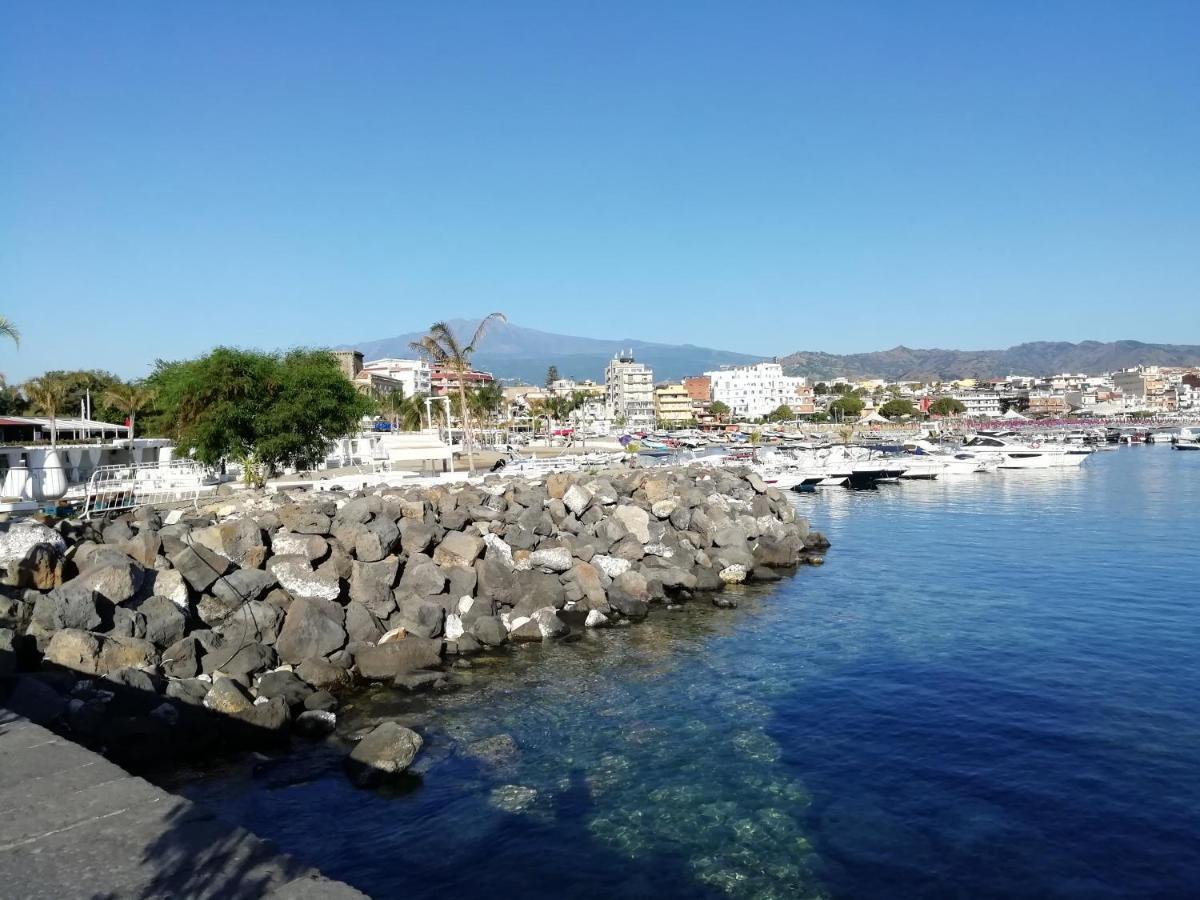 Hotel Sabbie D'Oro Giardini Naxos Eksteriør bilde