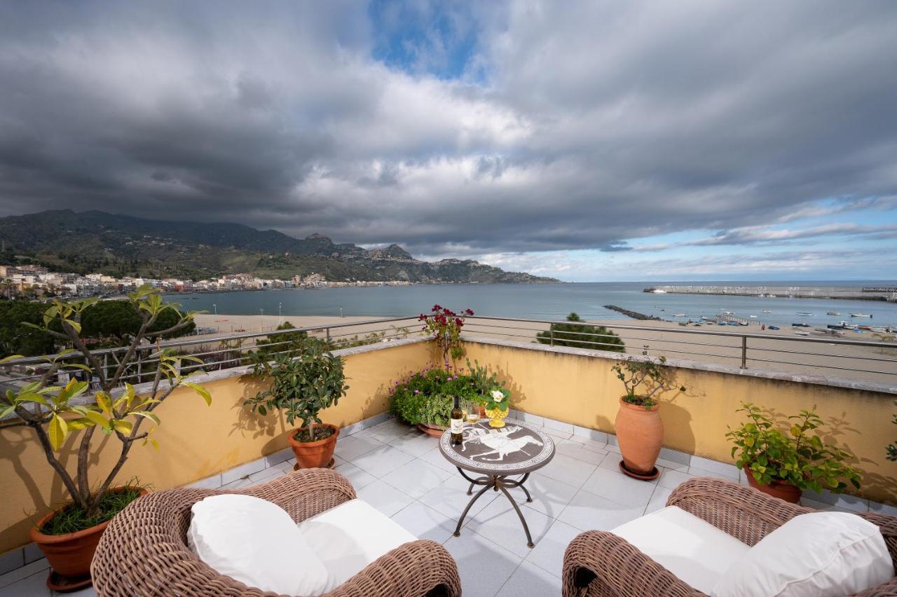 Hotel Sabbie D'Oro Giardini Naxos Eksteriør bilde