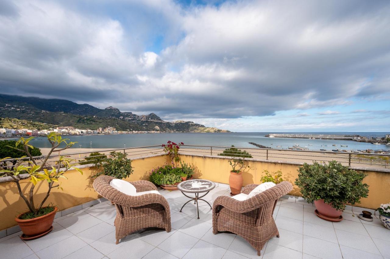 Hotel Sabbie D'Oro Giardini Naxos Eksteriør bilde
