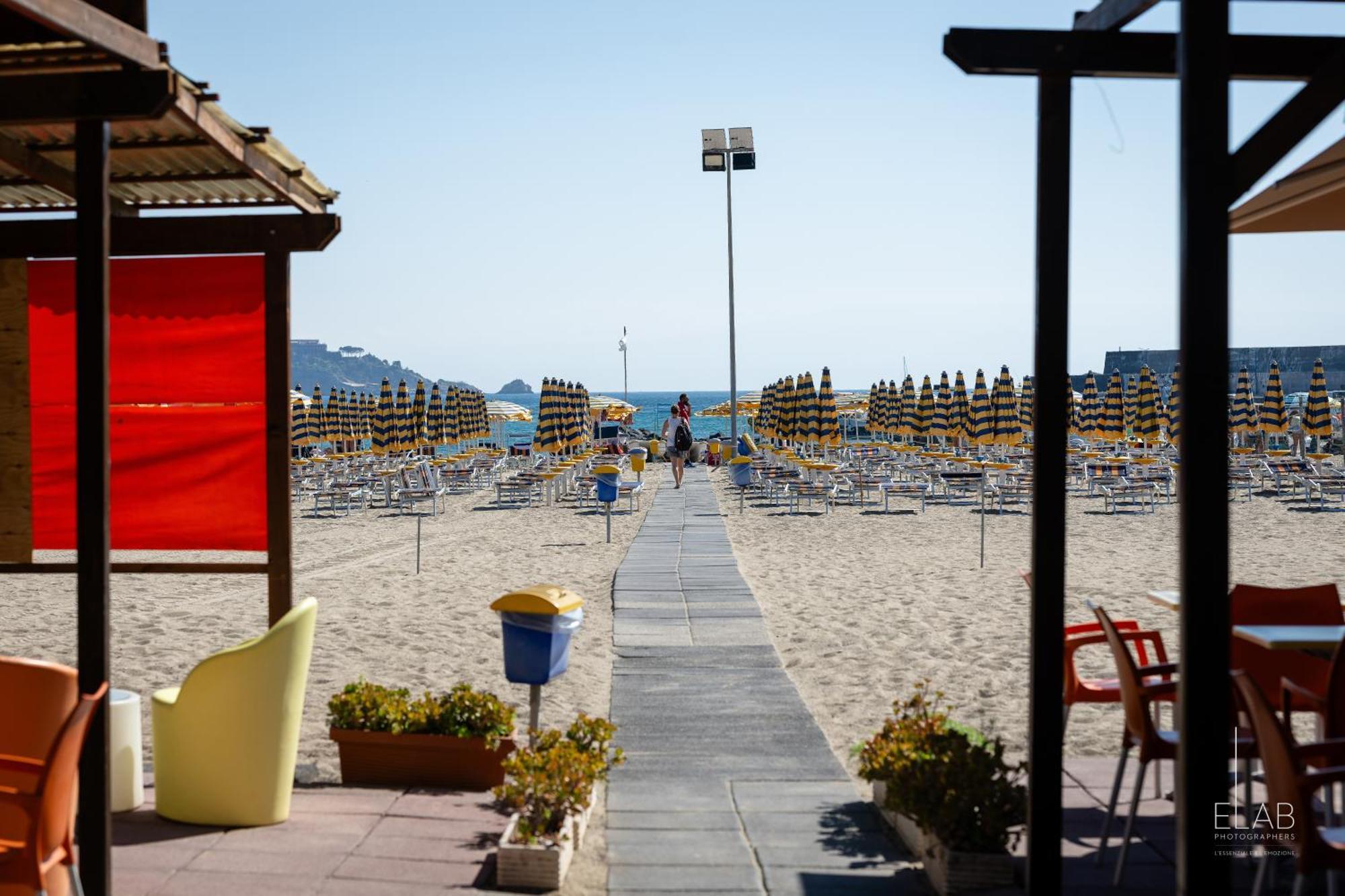 Hotel Sabbie D'Oro Giardini Naxos Eksteriør bilde