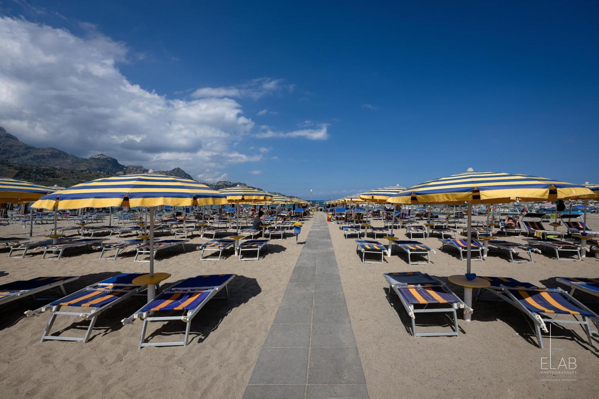 Hotel Sabbie D'Oro Giardini Naxos Eksteriør bilde