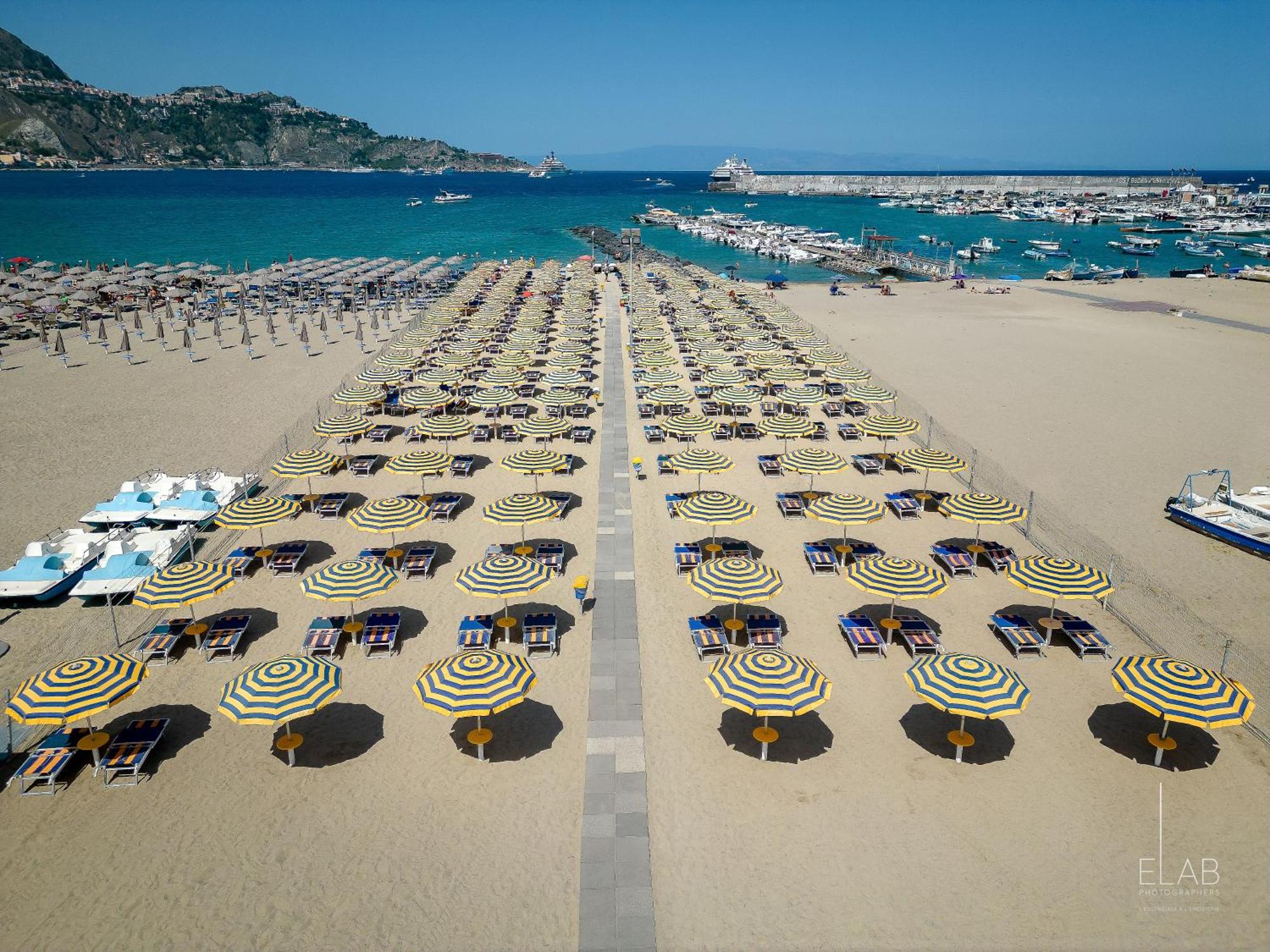 Hotel Sabbie D'Oro Giardini Naxos Eksteriør bilde
