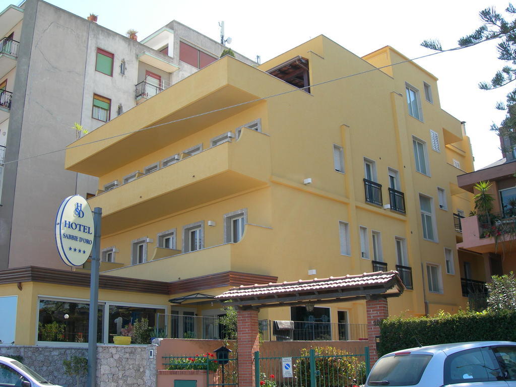 Hotel Sabbie D'Oro Giardini Naxos Eksteriør bilde
